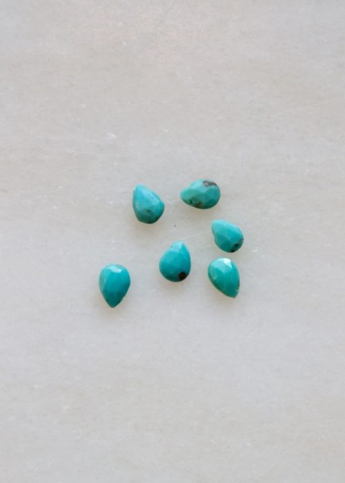 collar-piedra-natural-turquesa-pequeña